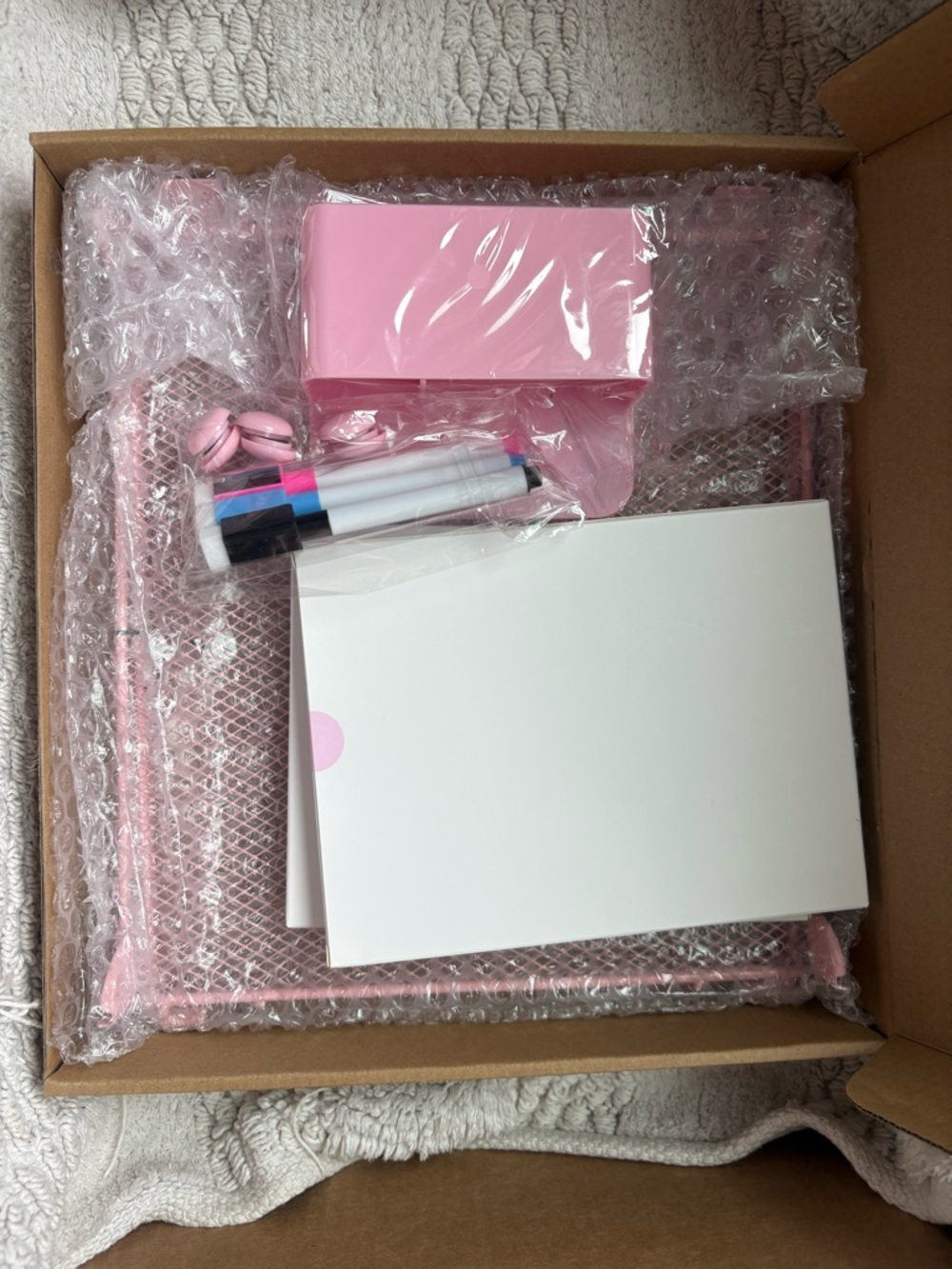 Pink Locker Set- ✨NEW ✨ - Picture 3 of 4